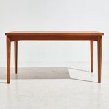 Restored teak dining table by henry kjærnulf for vejle mk9395