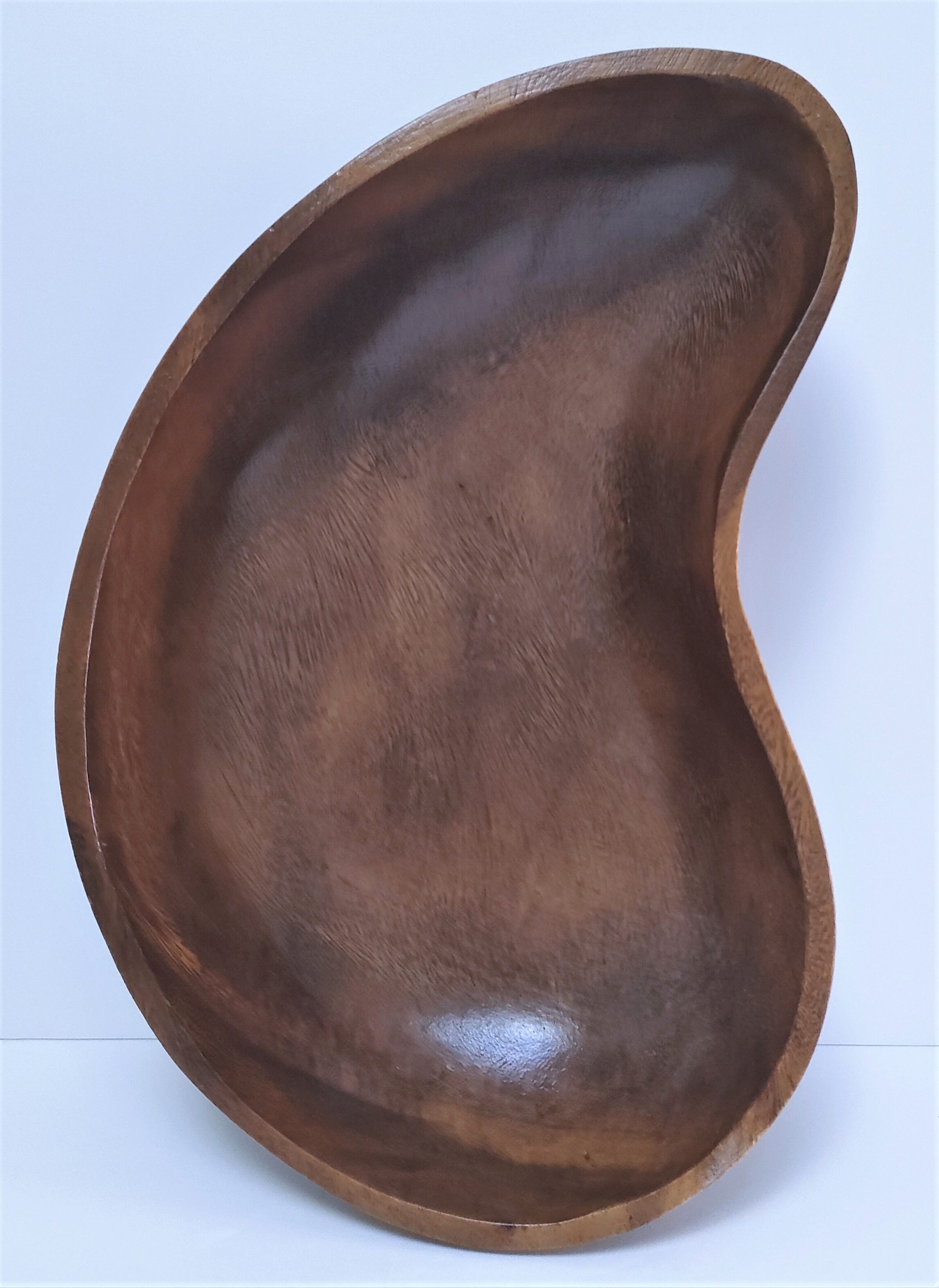 Monoxyl cut bean shape solid wood design