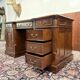 Bureau anglais classique avec incrustations vertes