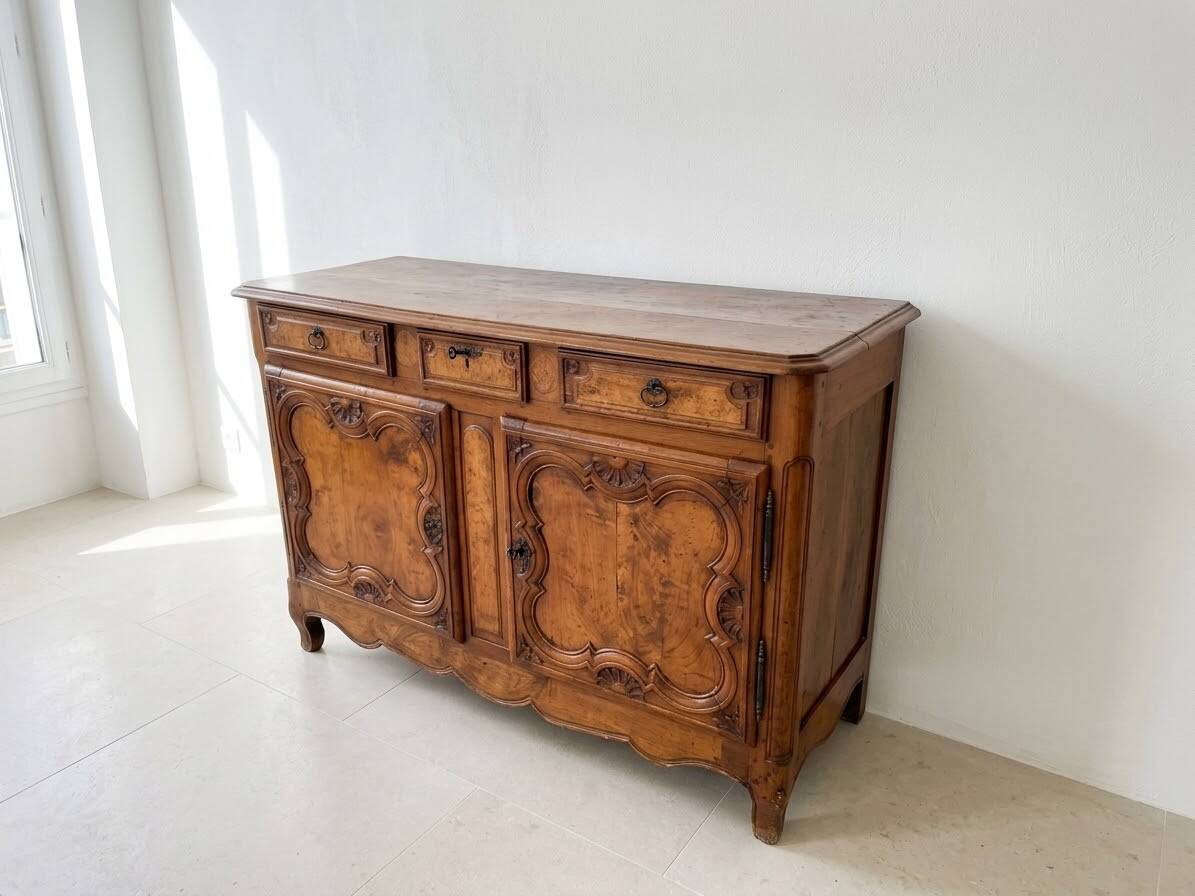Louis XV wooden buffet