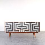 Buffet peint à la main Op-Art du milieu du siècle de Sven Andersen Møbelfabrikk