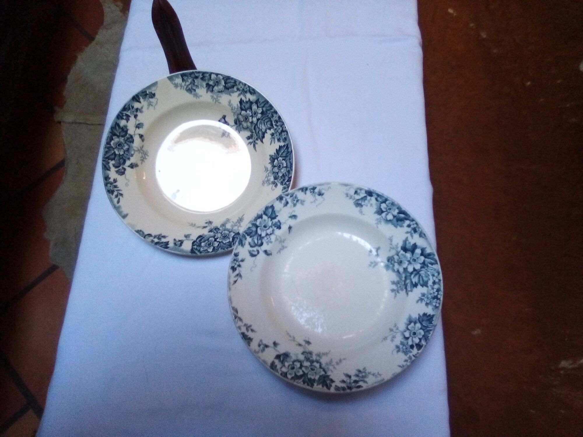 6 Marie Louise hollow plates / Hamage Wolf Mill