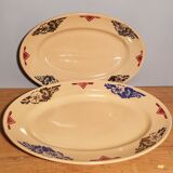 Duo of oval dishes