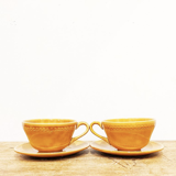 2 cups and saucers vintage '70 honey color