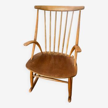 Chaise a bascule en bois