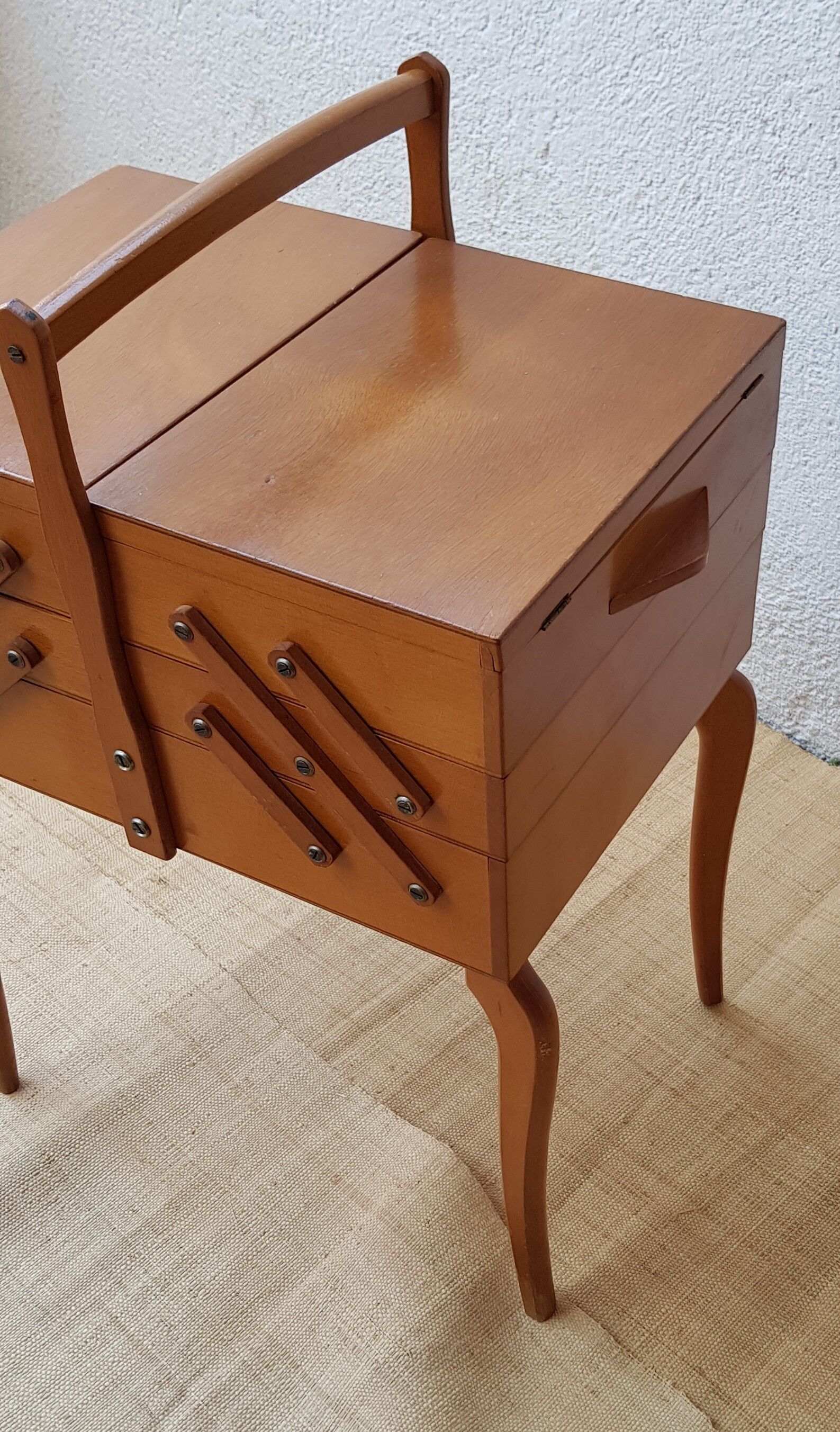 Worker in light oak from the 60s