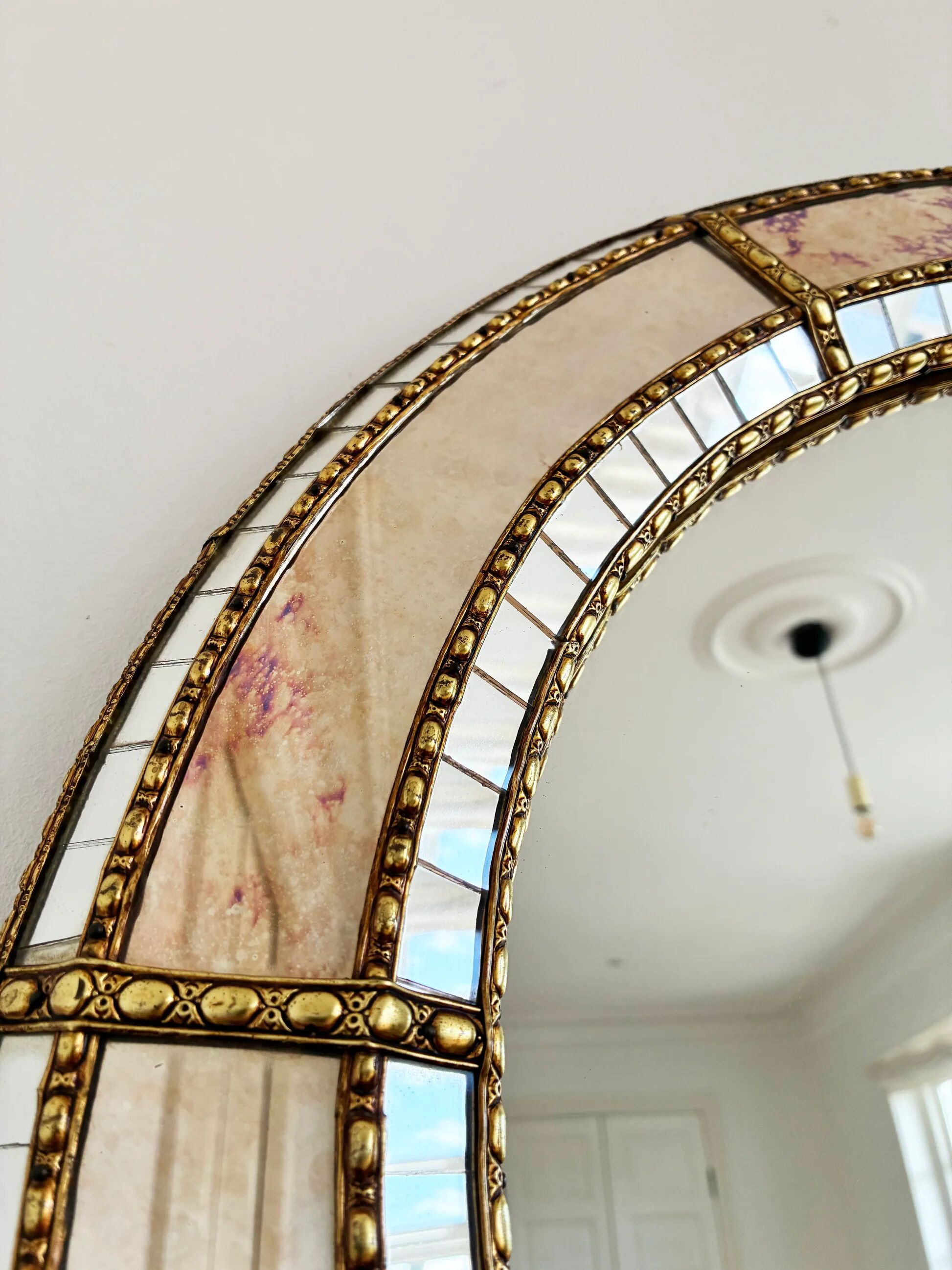 Large vintage Spanish Venetian-style wall mirror, brass, 1980s Hollywood Regency