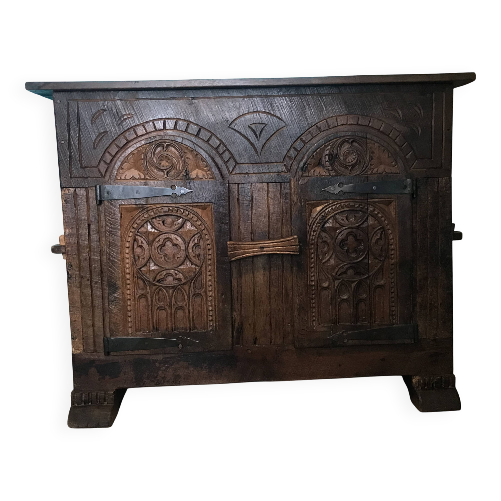 19th Century Neo-Gothic Sideboard / Chest in Solid Oak