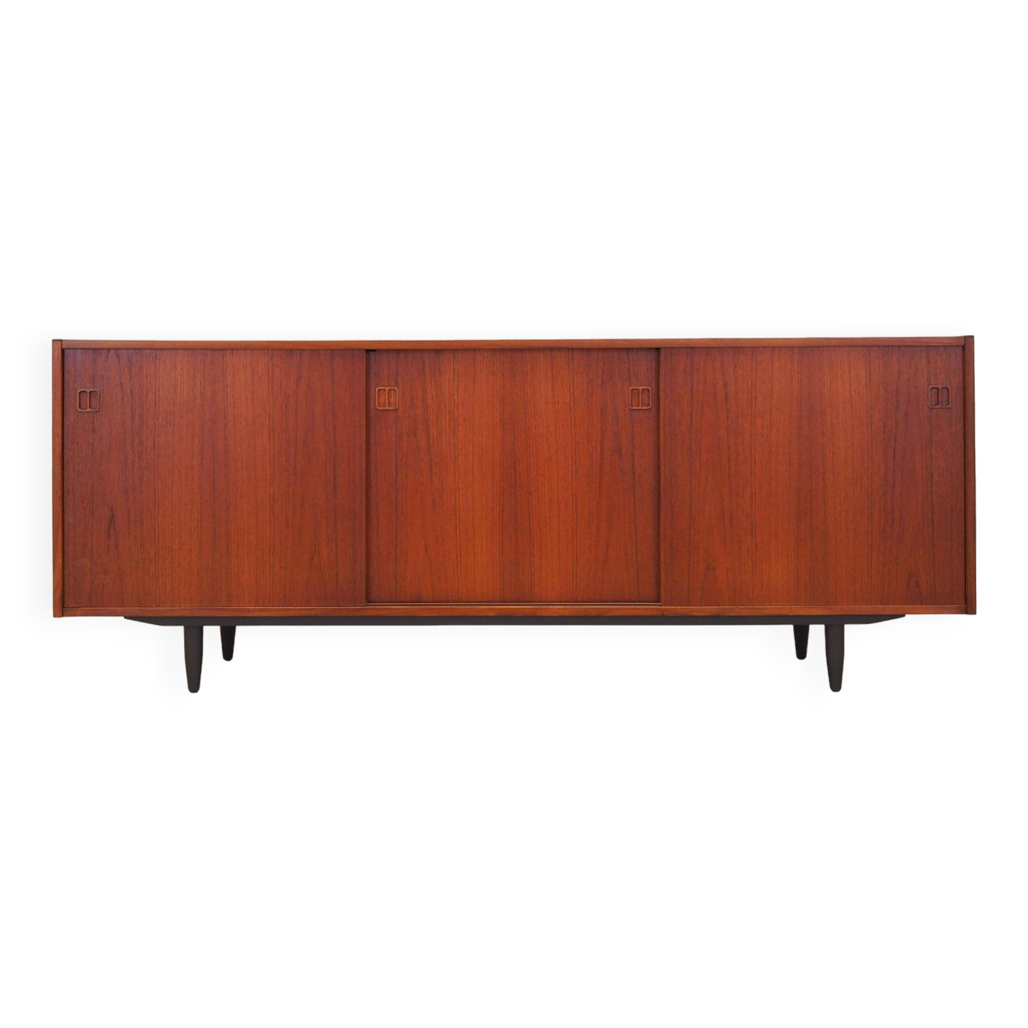 Buffet en teck, design danois, années 1970, production : Danemark