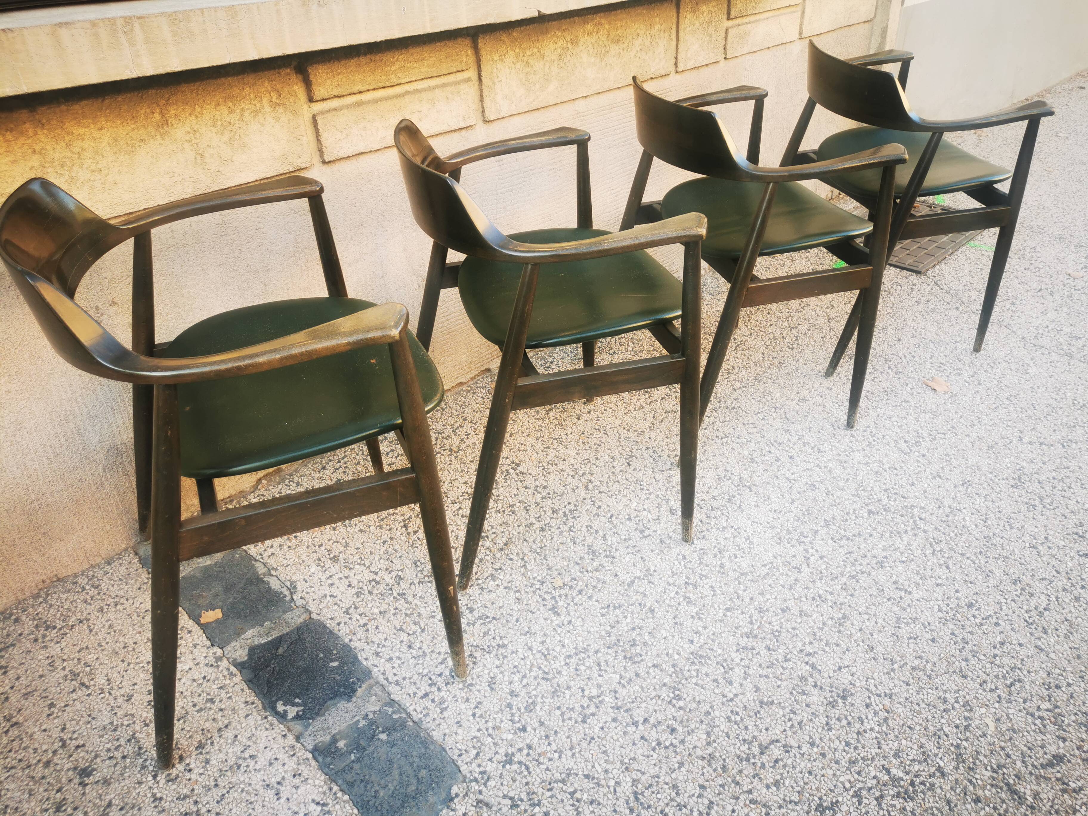 Suite of 4 design chairs by ag barcelona