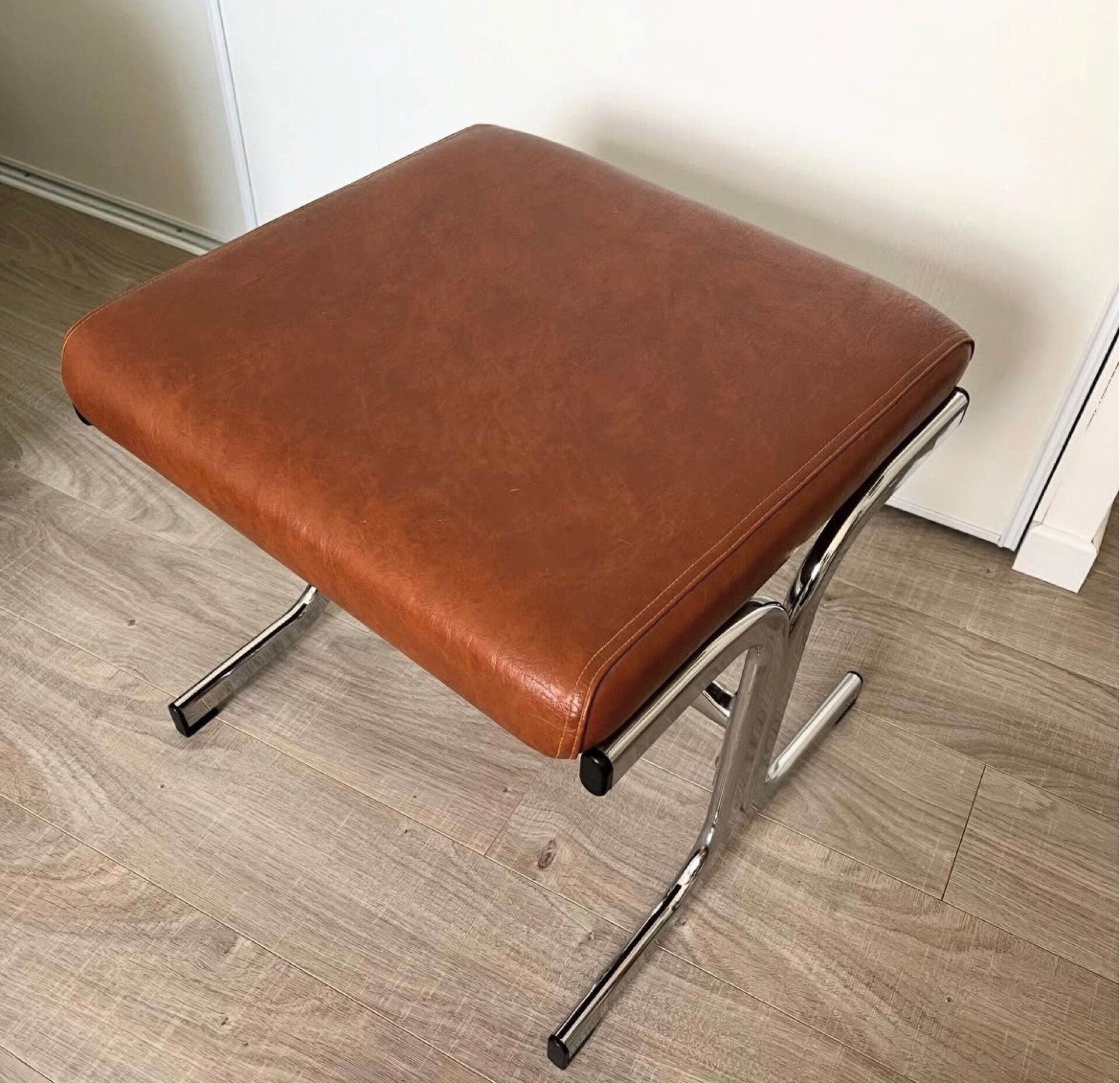 Ottoman vintage Pierson