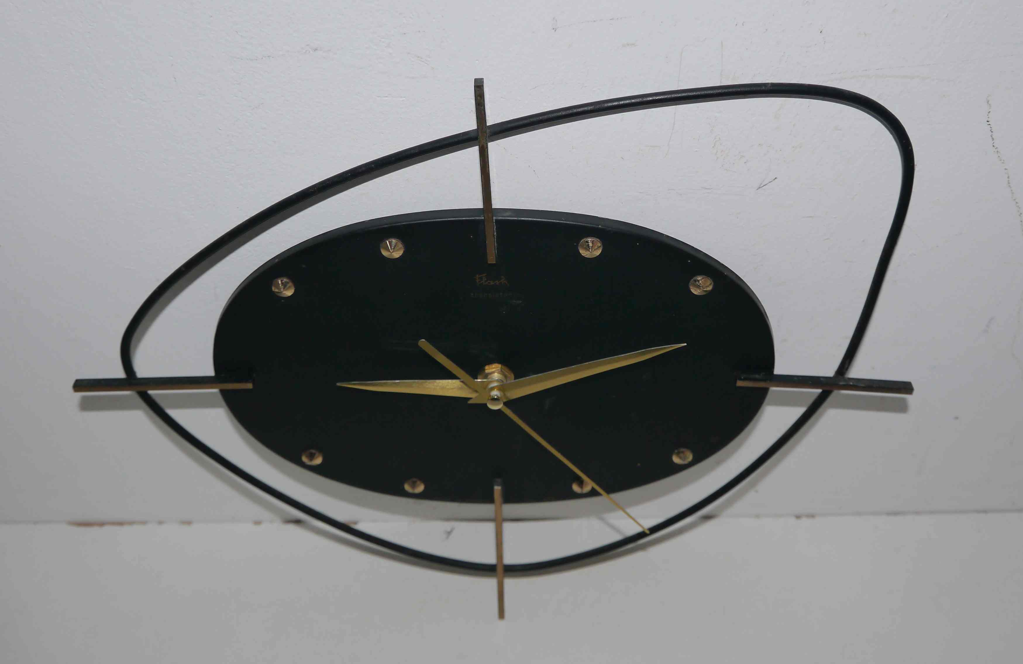 Wall clock "Flash transistor" 60's metal