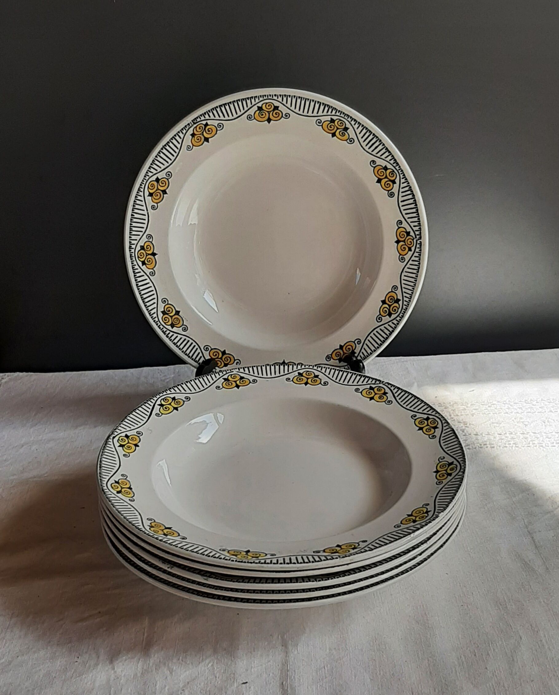 Villeroy & Boch deep plates