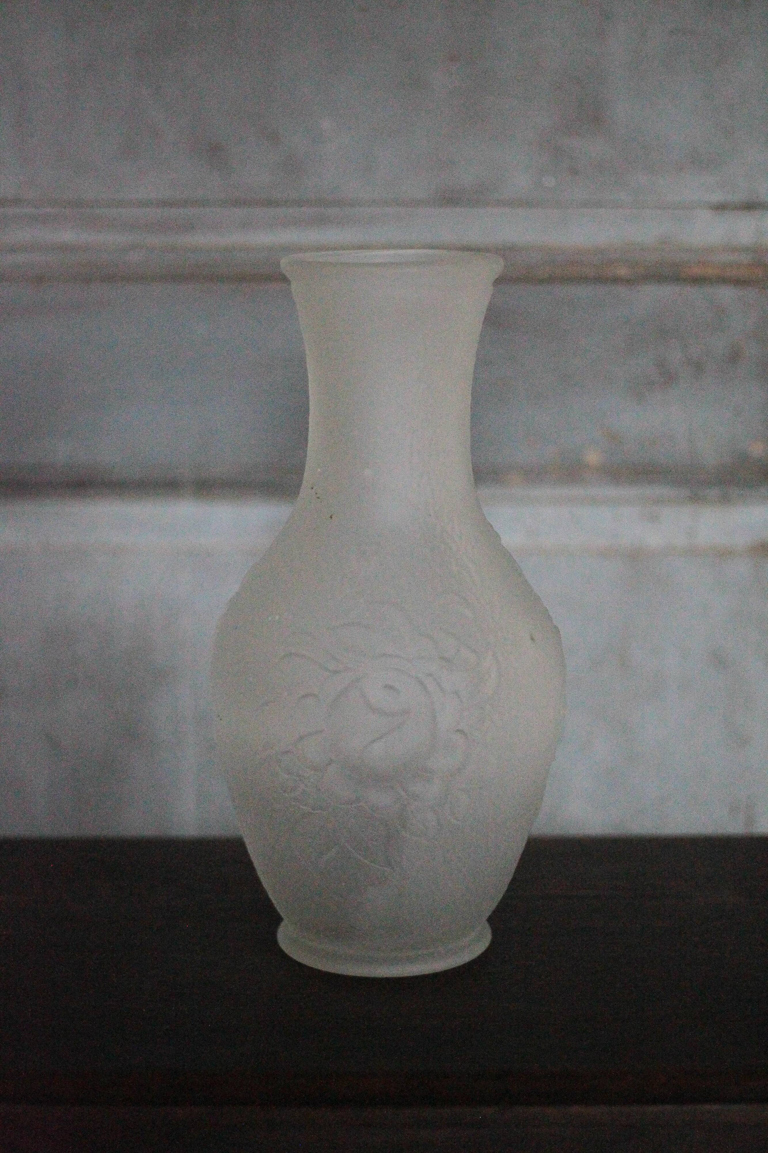 Vintage Italian vase, frosted molded glass vase with floral motifs, pot a f