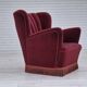 Fauteuil danois des années 1960, état d'origine, velours d'ameublement rouge cerise.