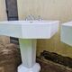 2 pedestal sinks in Art Deco style