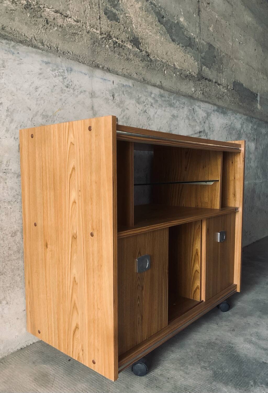 Vintage “Berlioz” hi-fi cabinet