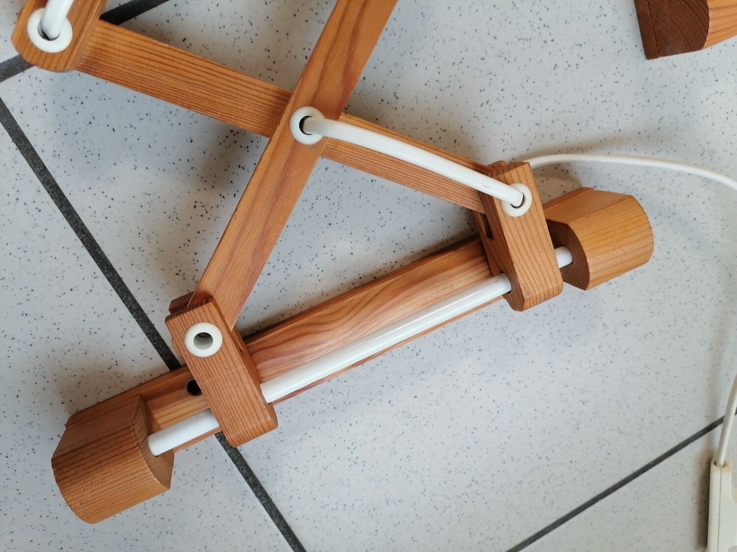 Pair of wooden scissor wall lamps