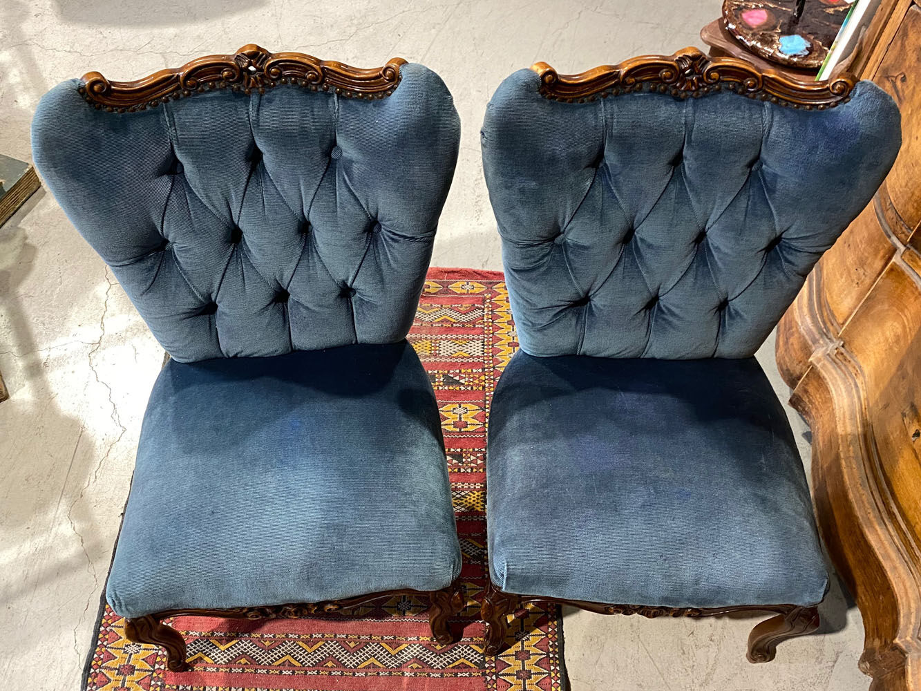 Paire de fauteuils crapaud