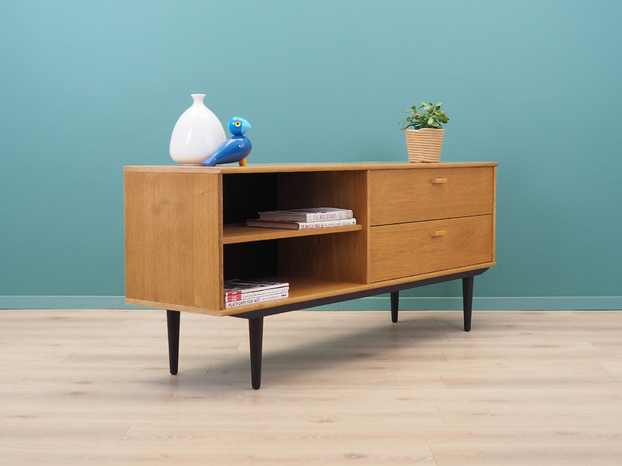 Sideboard in ash, Danish design, 70's, production: Denmark