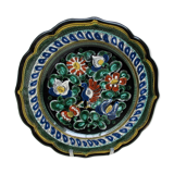 Ceramic plate hand decoration