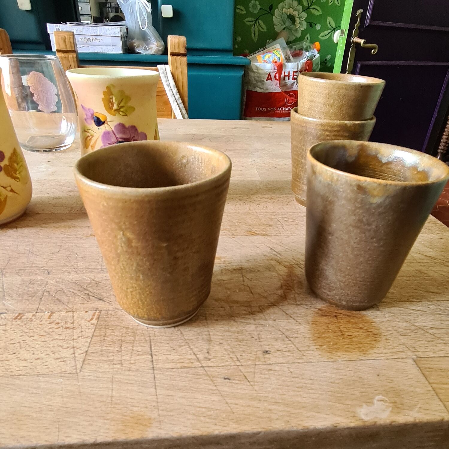 4 sandstone cups