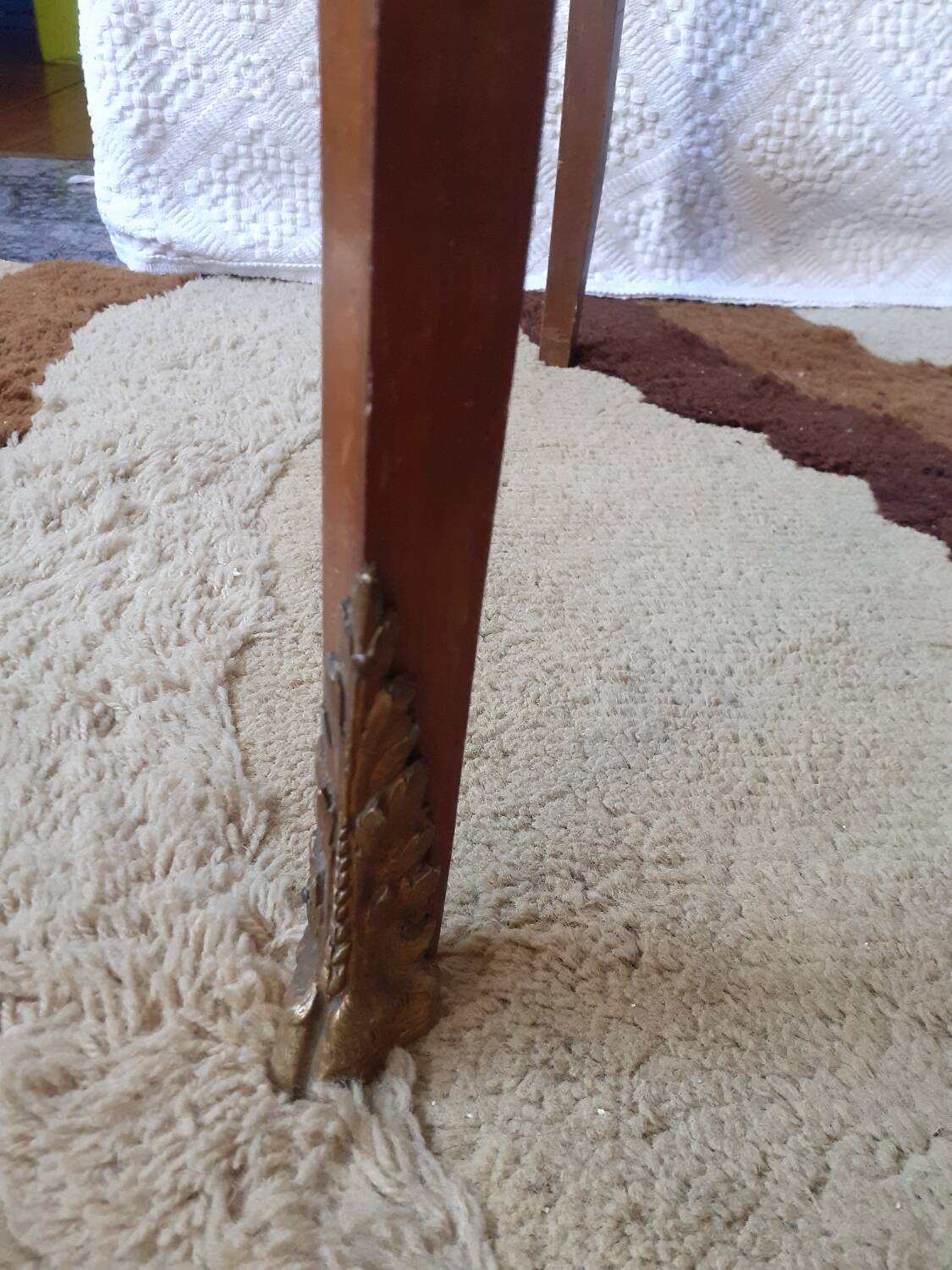 Louis XV style kidney desk with marquetry