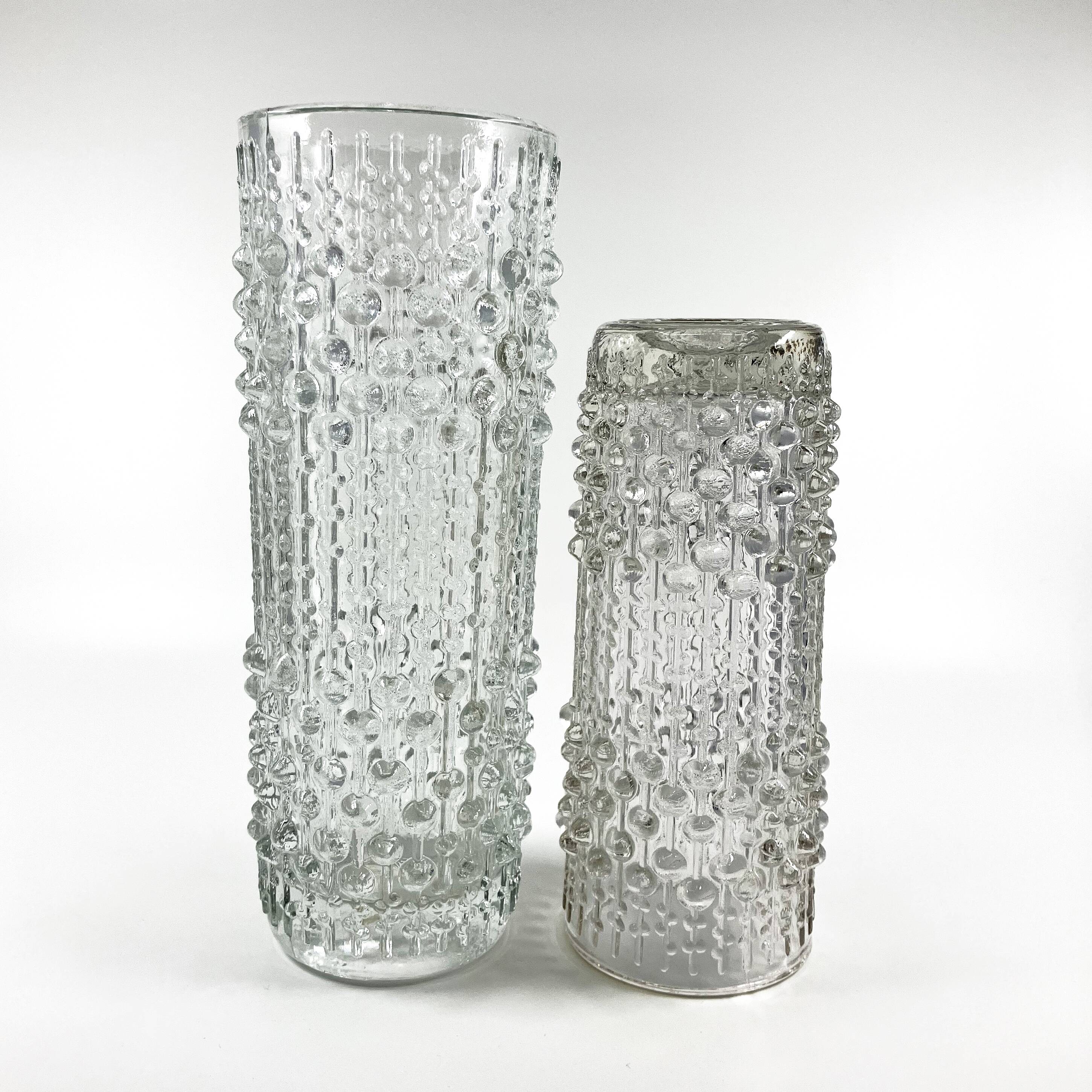 2 vase sklo union • verrerie hermanova hut • design frantisek peceny • 1972
