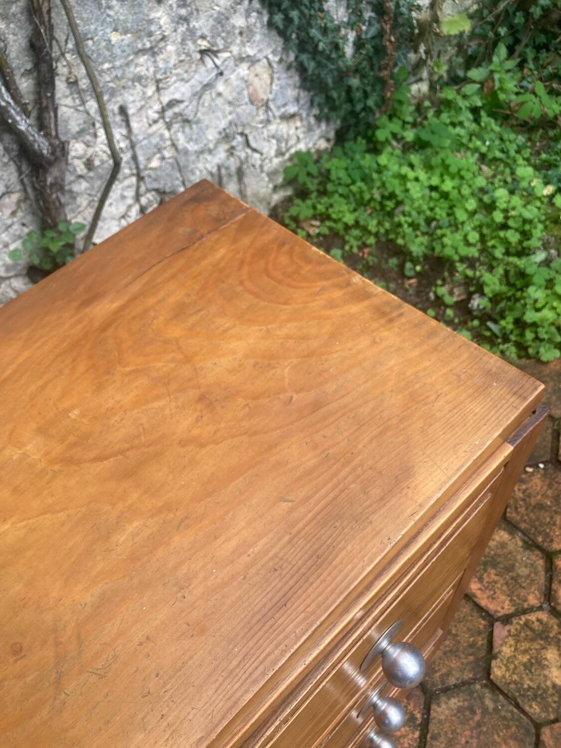 Vintage pine chest of drawers