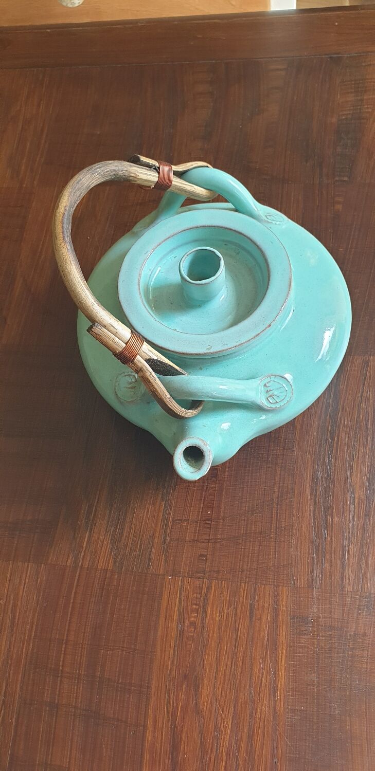 Tea-pot
