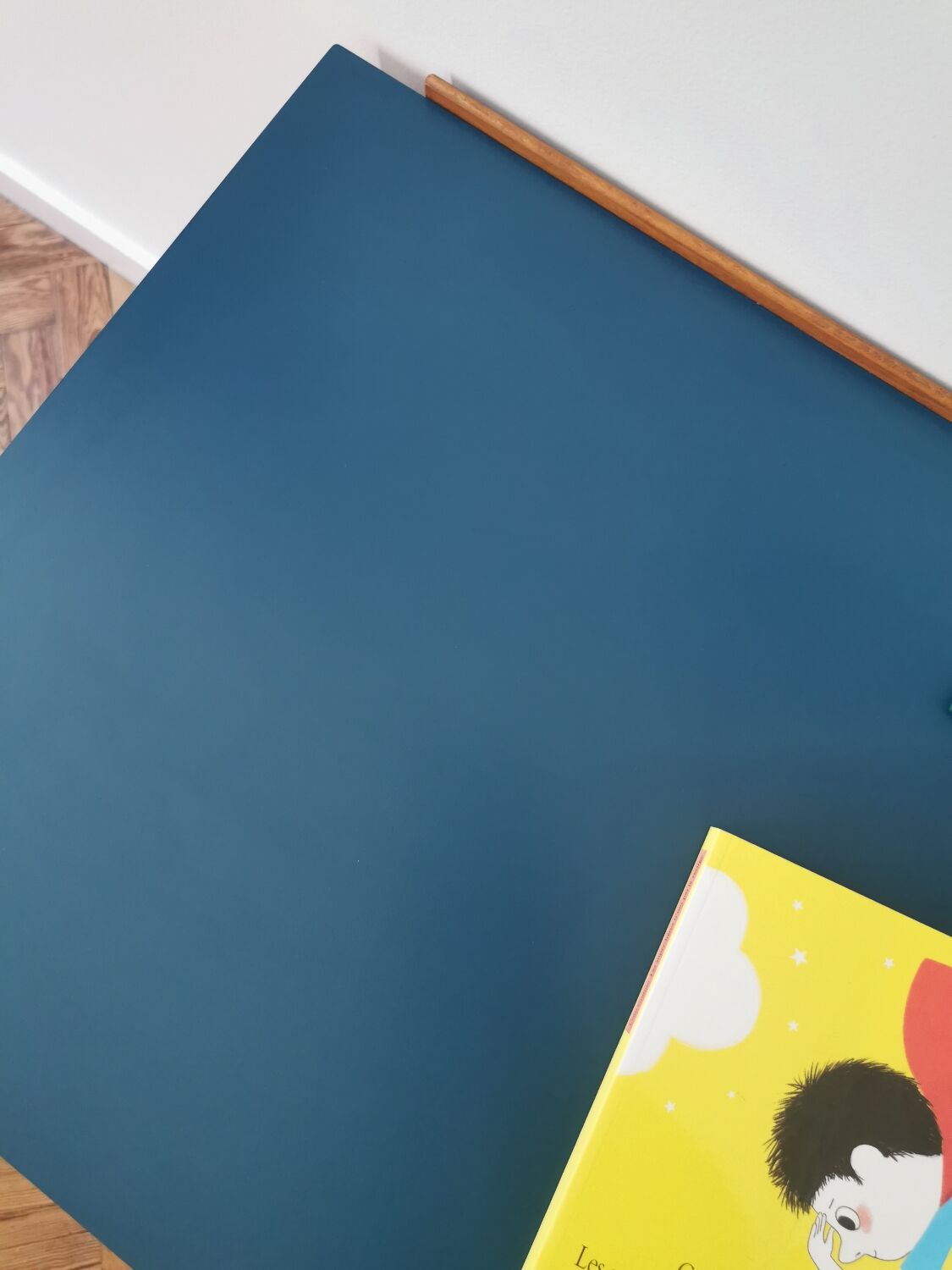 Office handcrafted style 50-60s