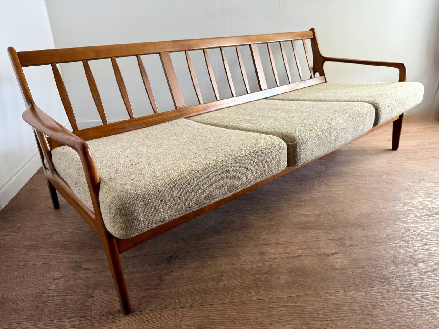 Vintage 80s Scandinavian sofa – D-BED convertible into a bed
