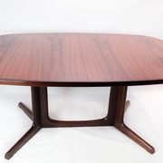 Dining table in rosewood with extensions of Danish design by Gudme Furniture, 1960s