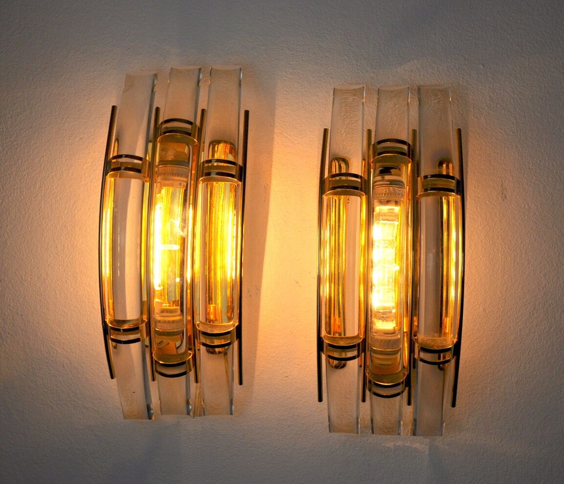 Paired of Venini wall lamps, Murano glass, Italy, 1970