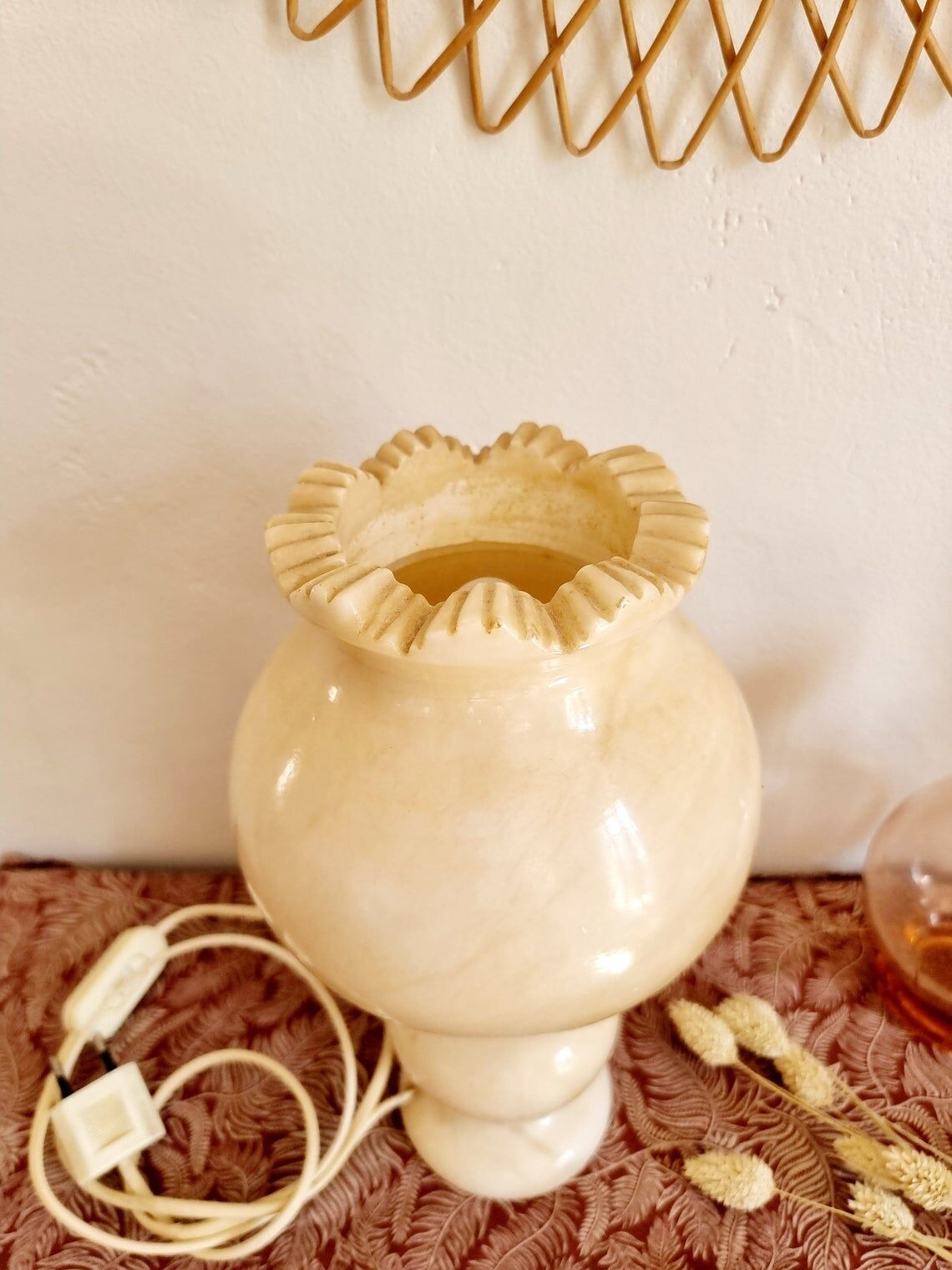 Vintage albatre lamp