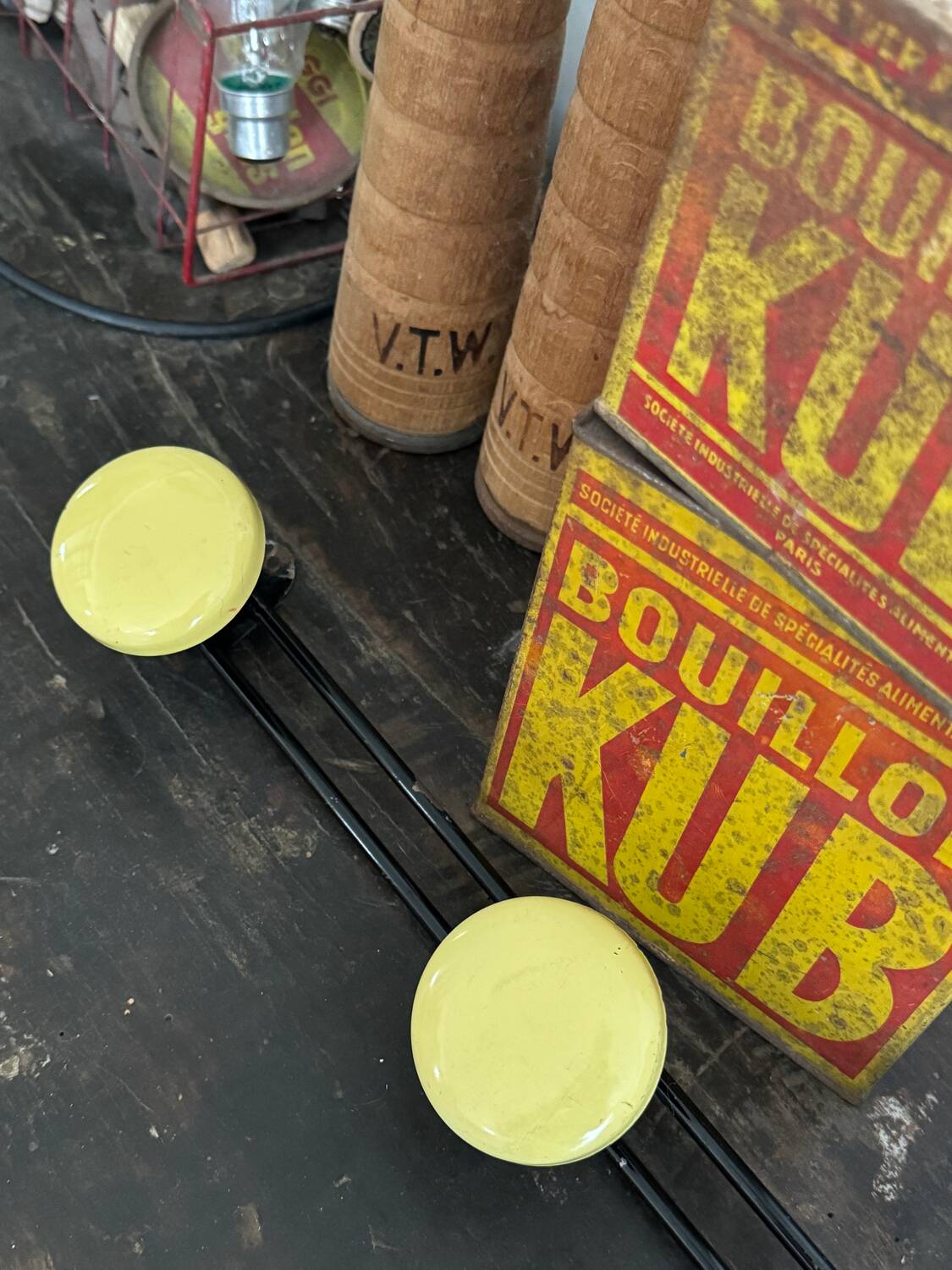 Wall coat rack with 4 vintage yellow metal hooks