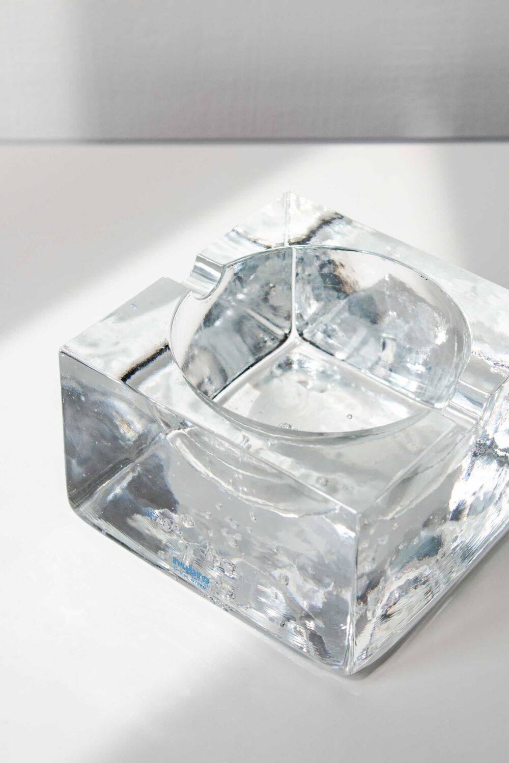 Cendrier en verre soufflé à bulles par Nybro Sweden