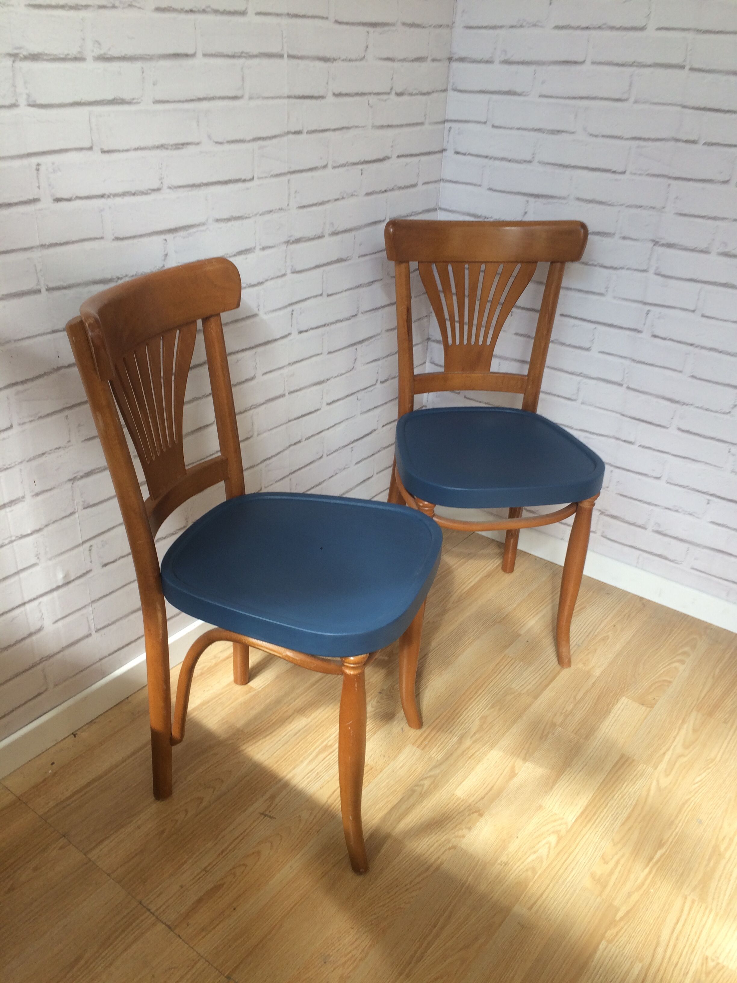 Lot de 2 chaises bistrot