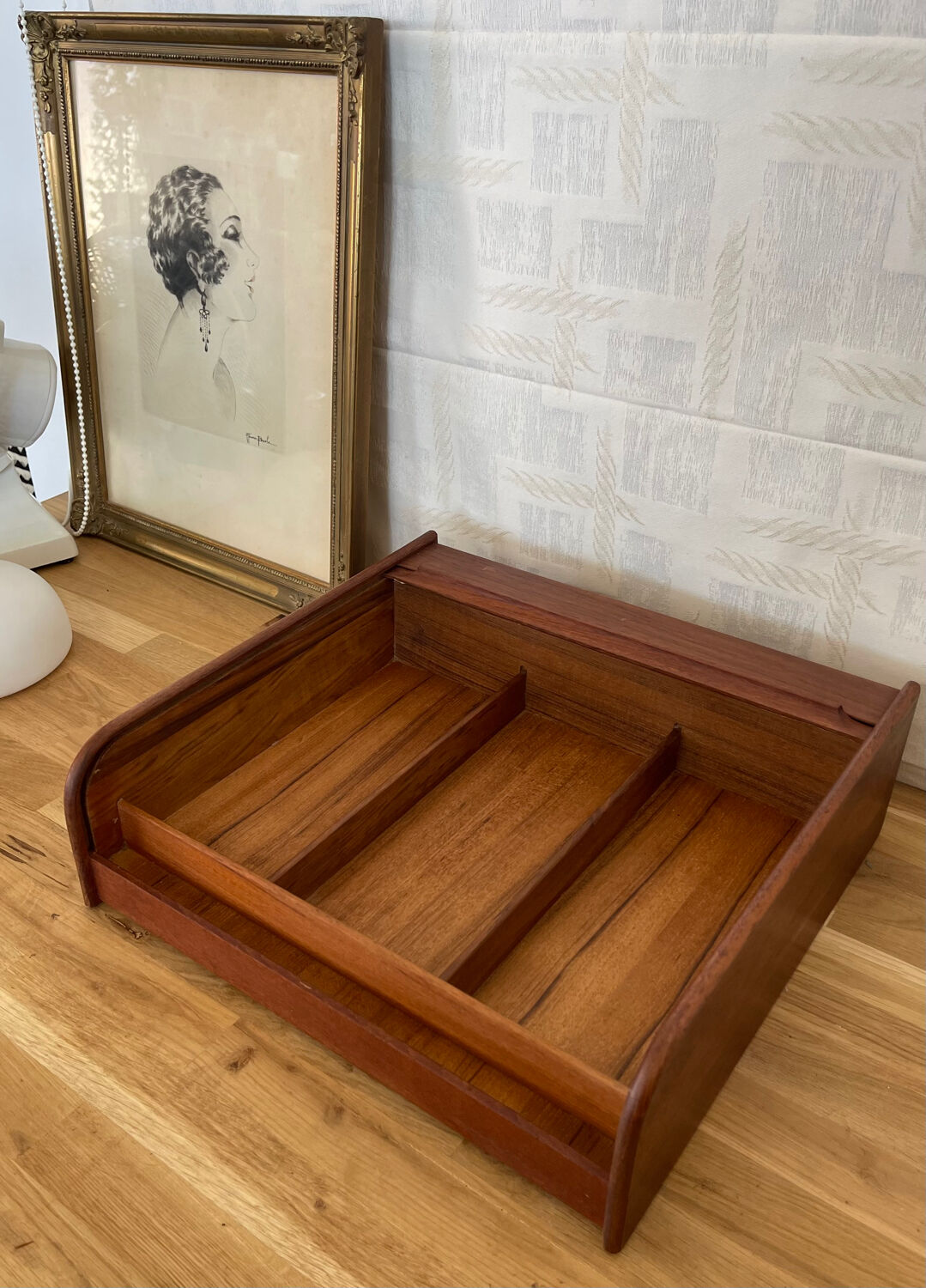 Vintage curtain binder