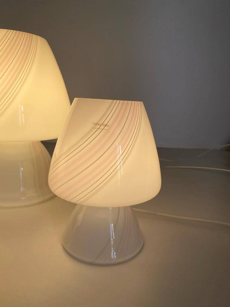 Vintage Murano mushroom table lamps, set of three, Maestri Muranesi, Italy 1970s
