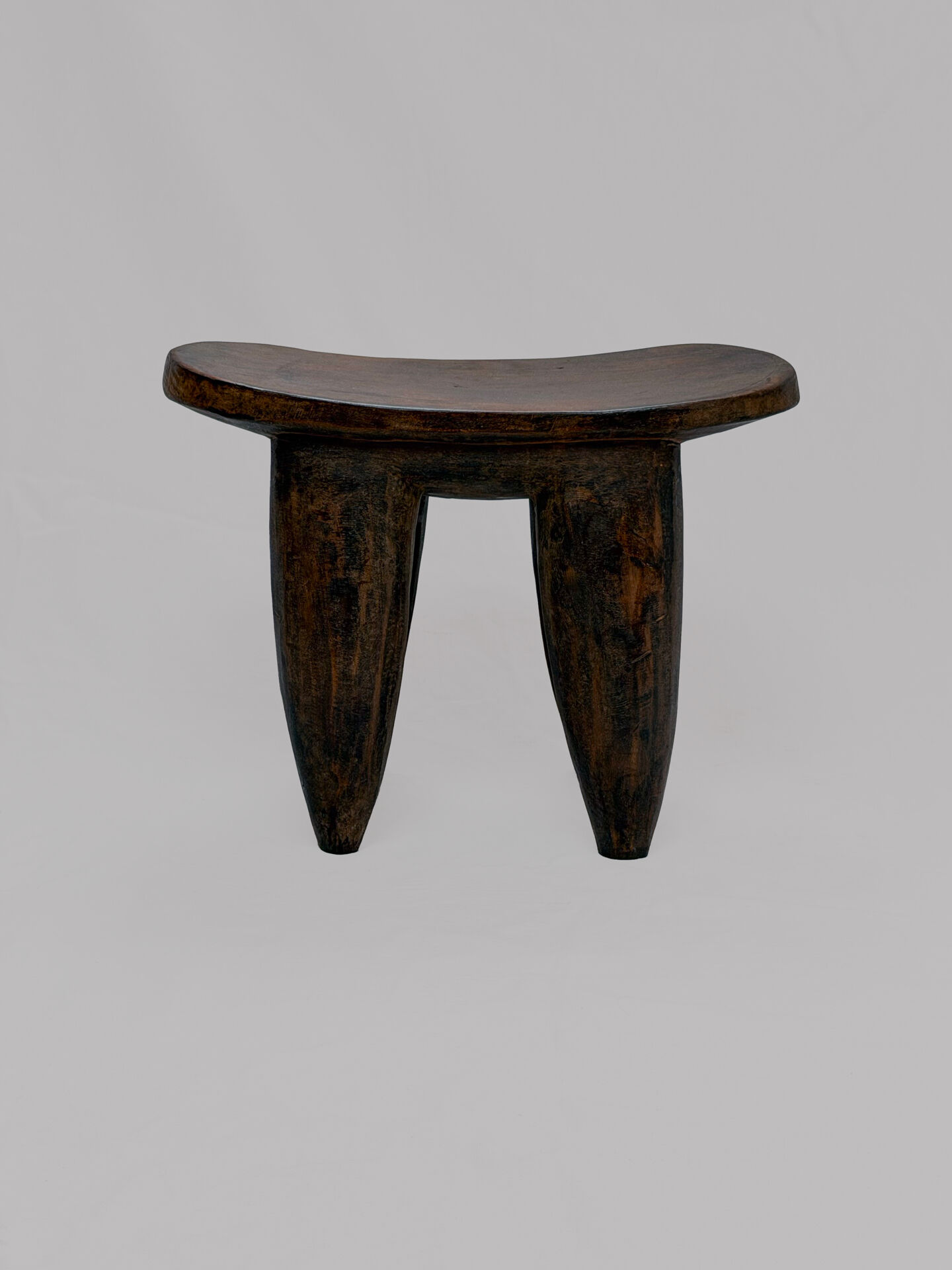 Grand tabouret Senoufo en bois (Burkina Faso)