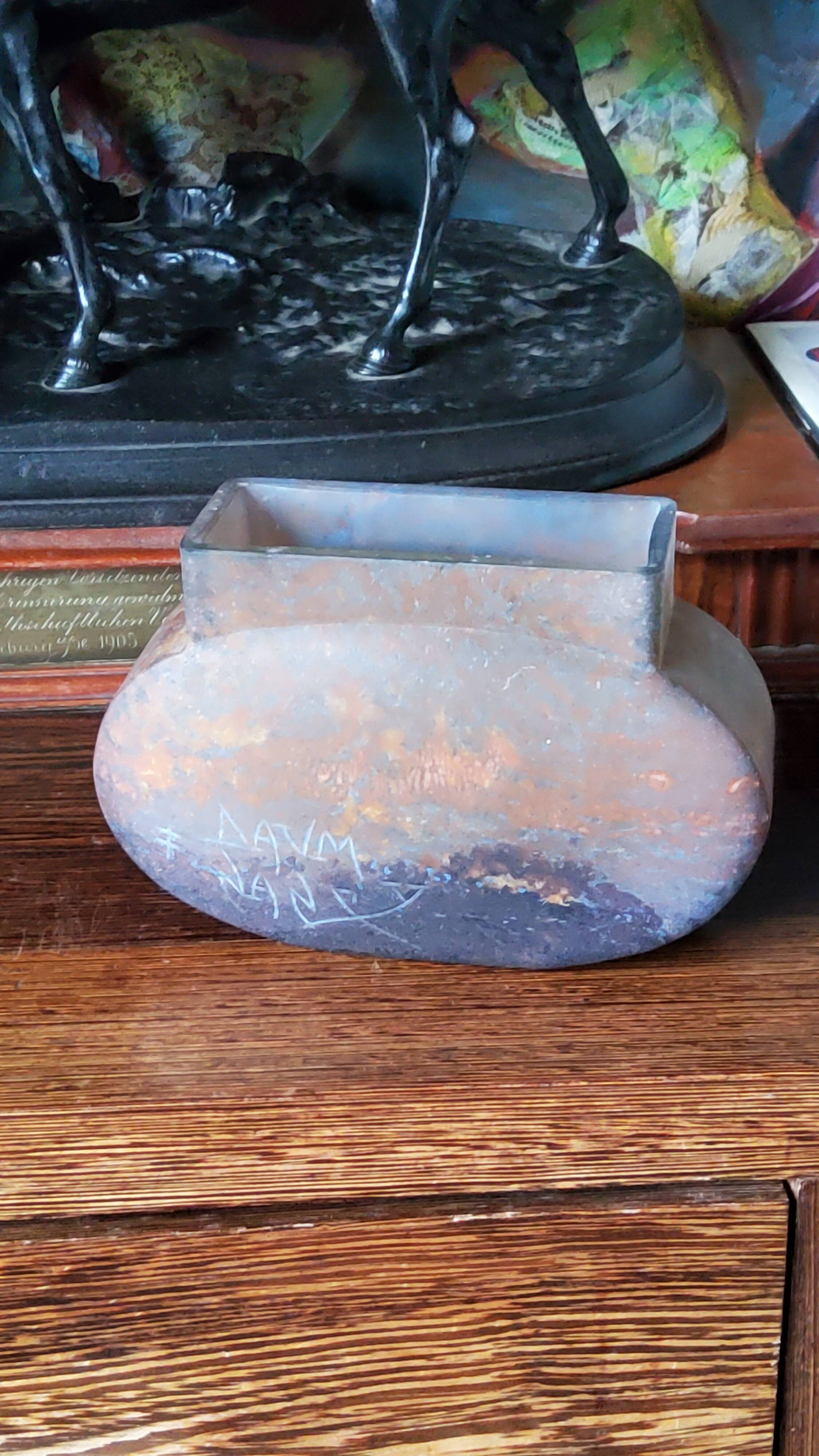 Daum vase in marmoreen glass from the 30s