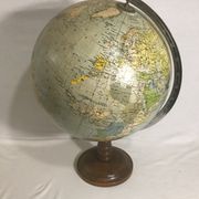 Former globe earth Tower Globus