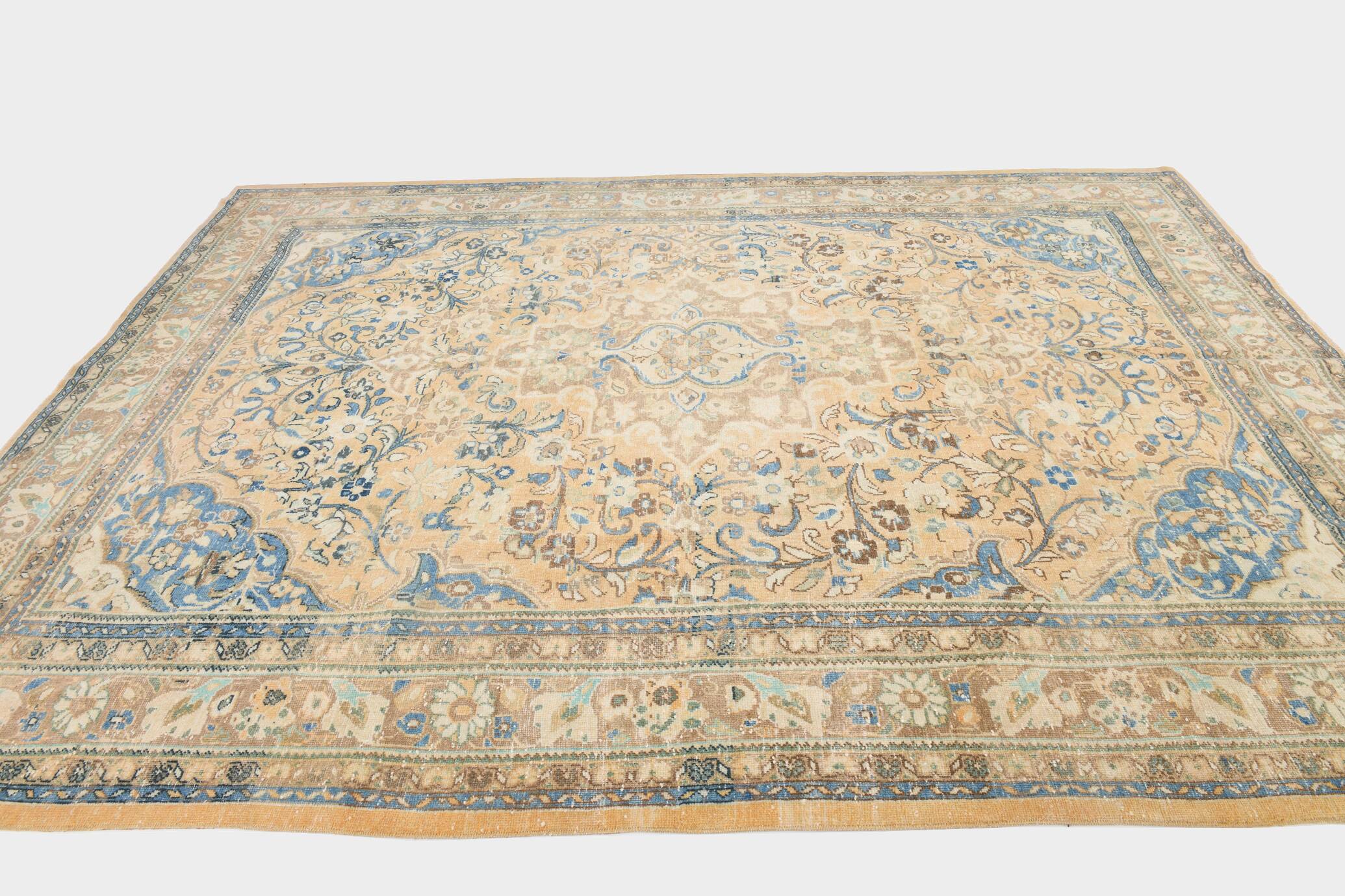 Tapis Persan Ancien Grand Format – Laine Nouée Main, Tons Beige & Bleu