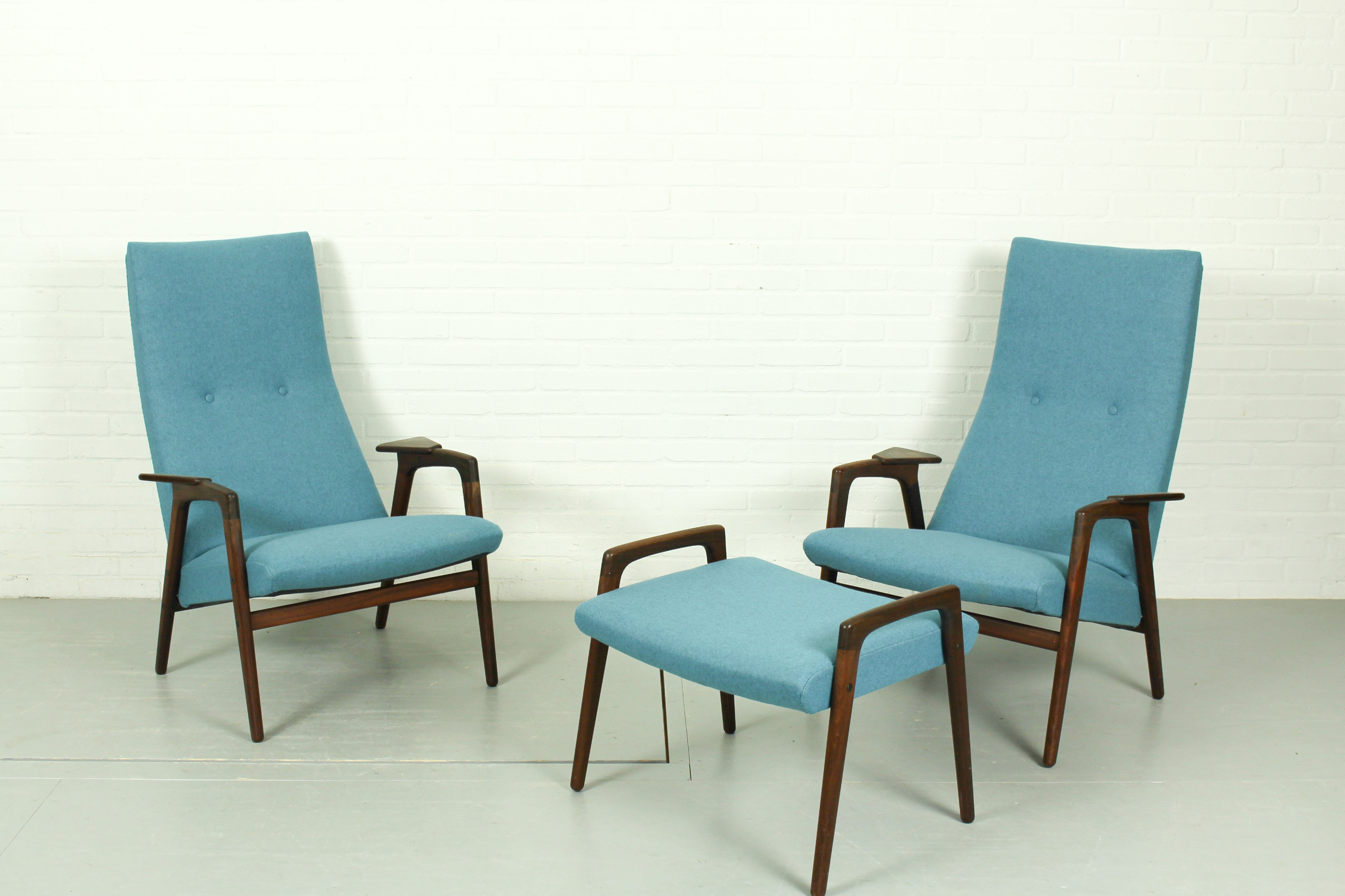 Set of 2 Danish Lounge Chairs with matching Ottoman by Yngve Ekström for Pastoe, 1960s