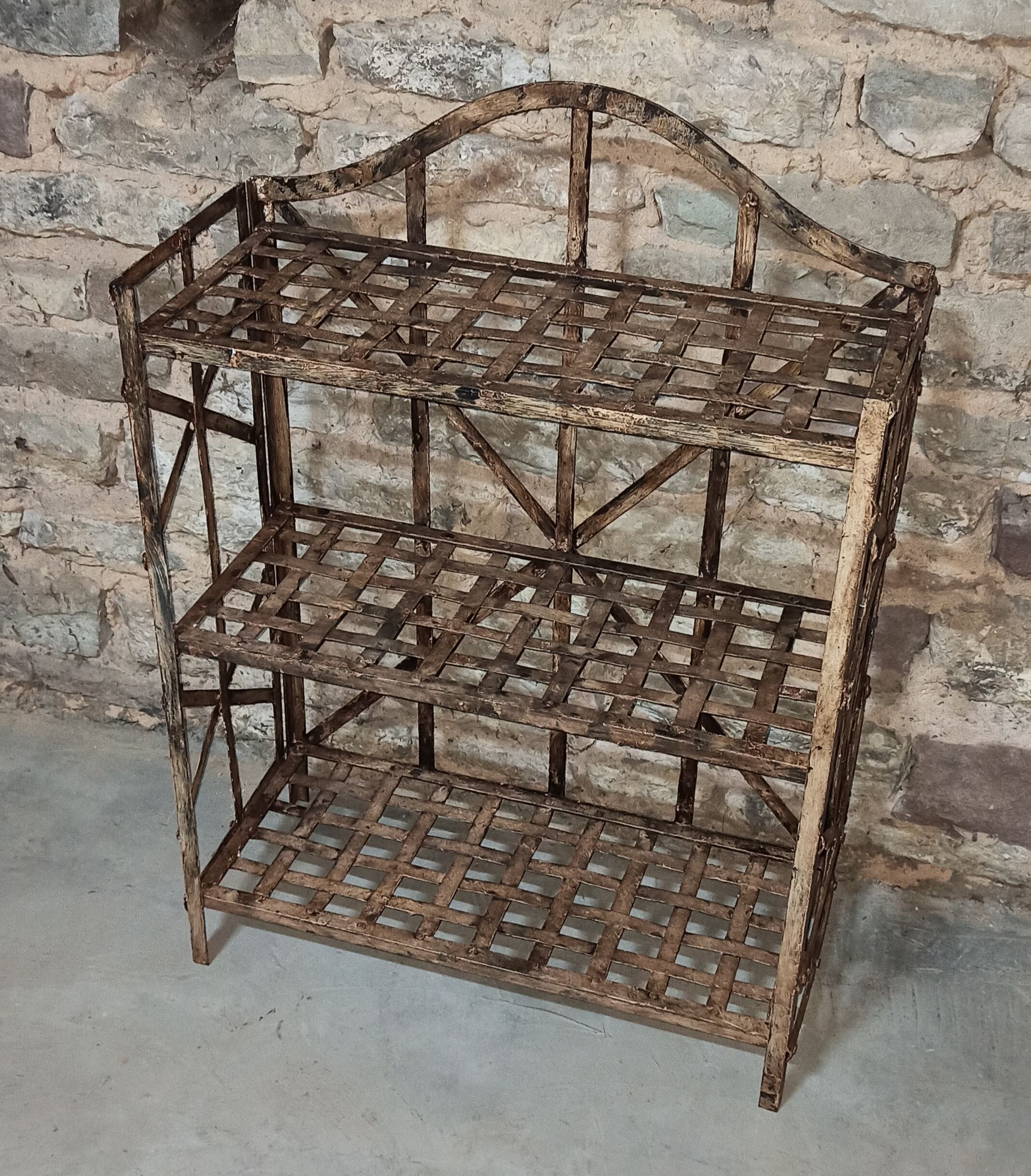 Foldable extra metal shelf