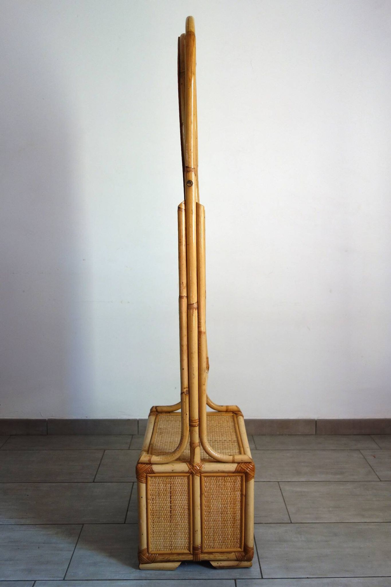 Miroir psyché osier tressé et bambou, années 70/80