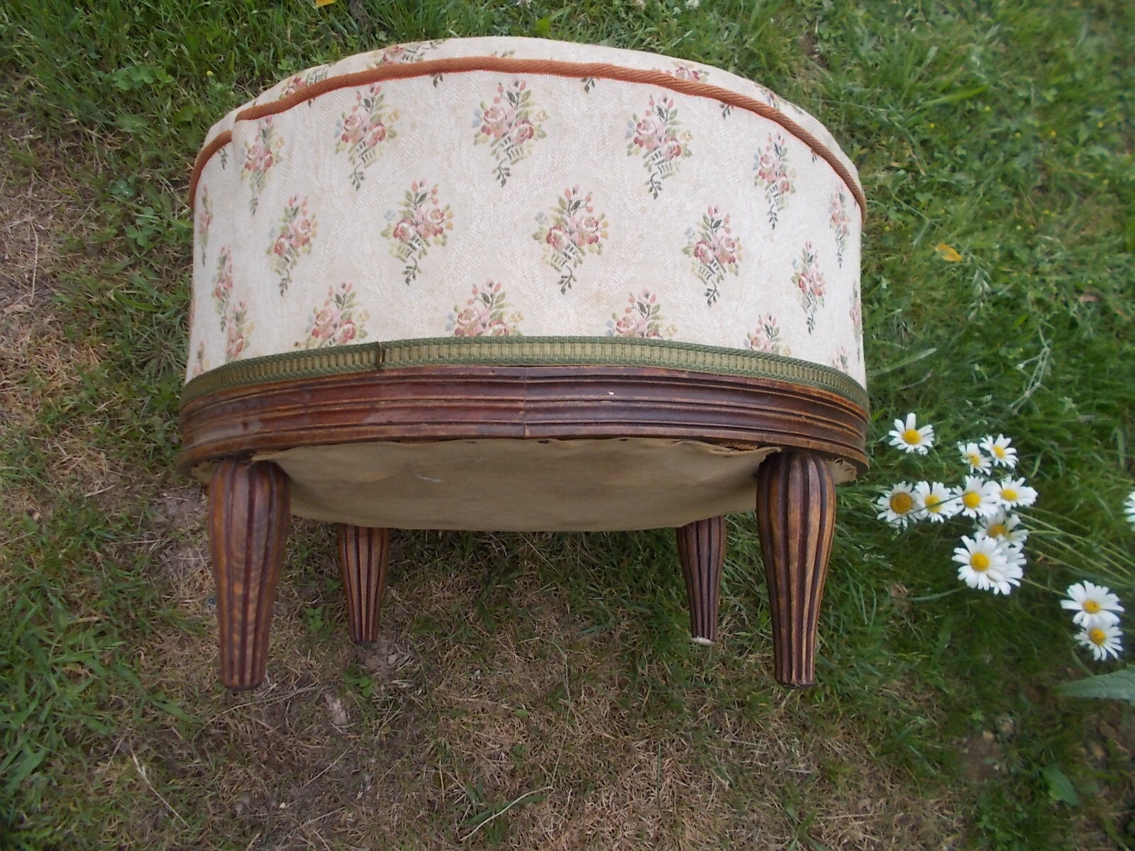 Pouf end of art deco sofa