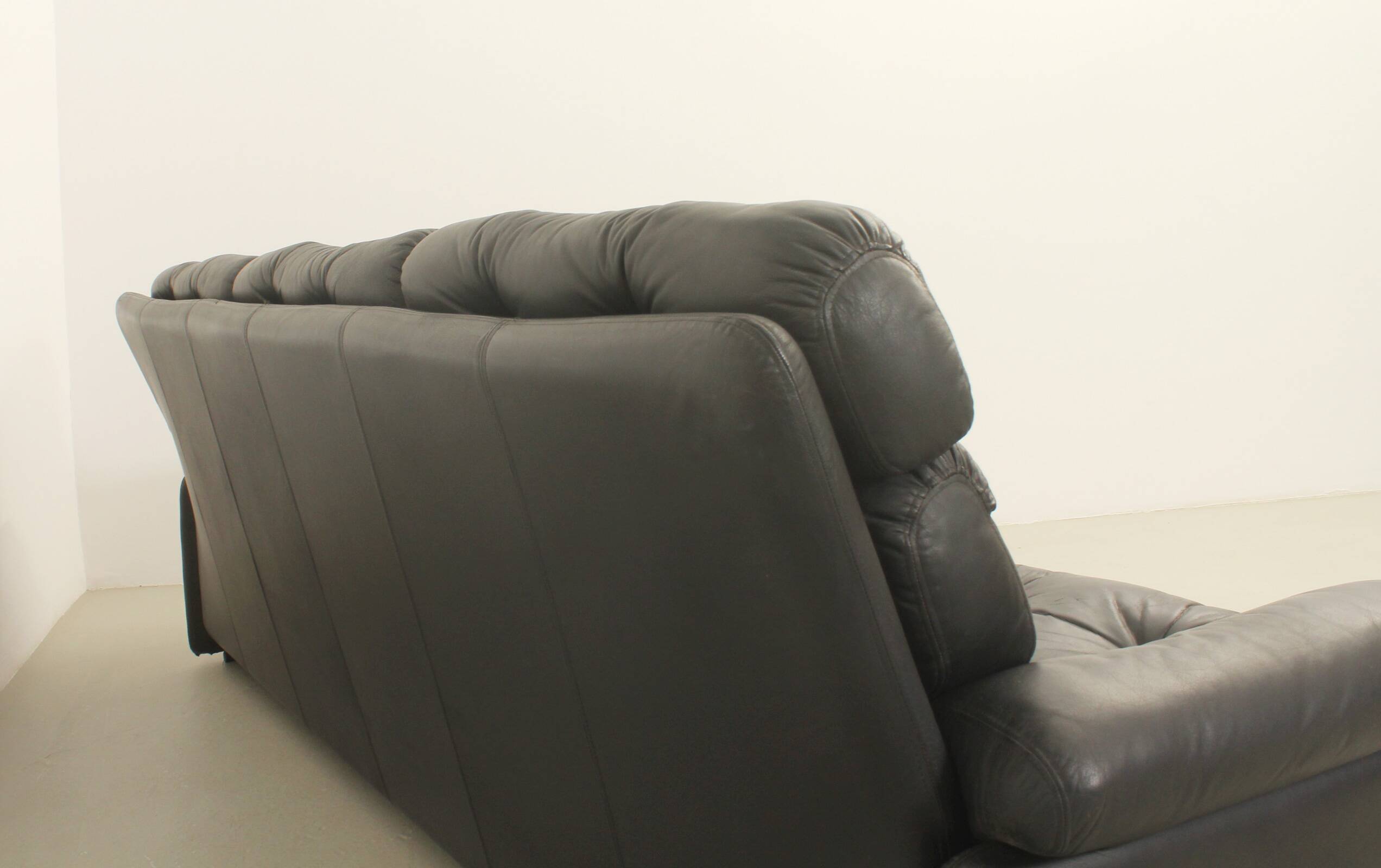 Three-seater Coronado sofa by Tobia Scarpa for B&B, Italy, 1966.