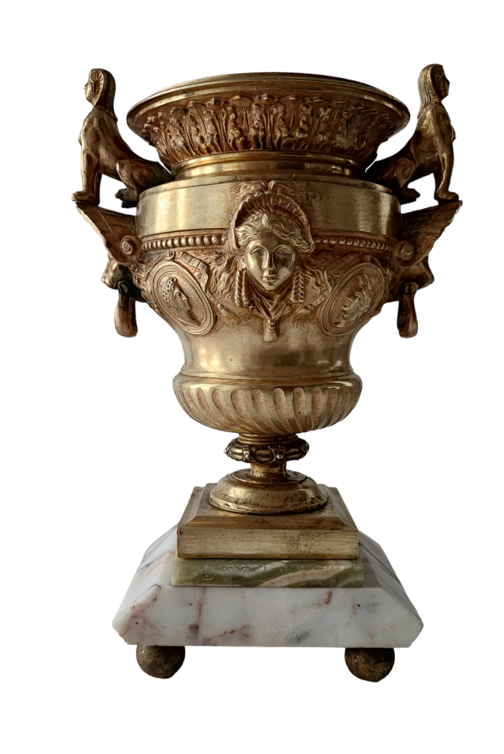 Paire de vases en bronze